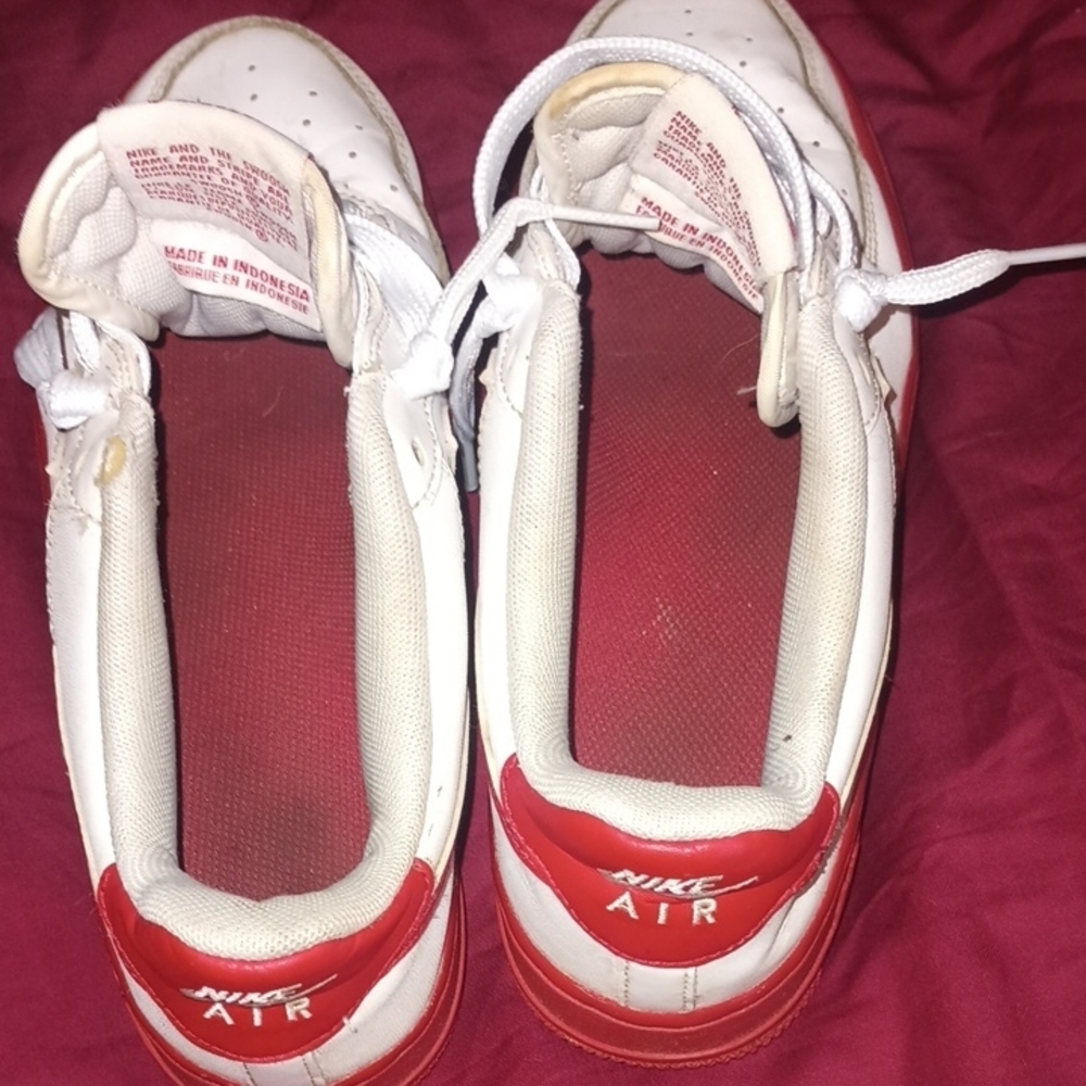 Nike Air Kids Sneakers in Red and White Size 5Y Good Condition 👟 - Picture 10 of 13